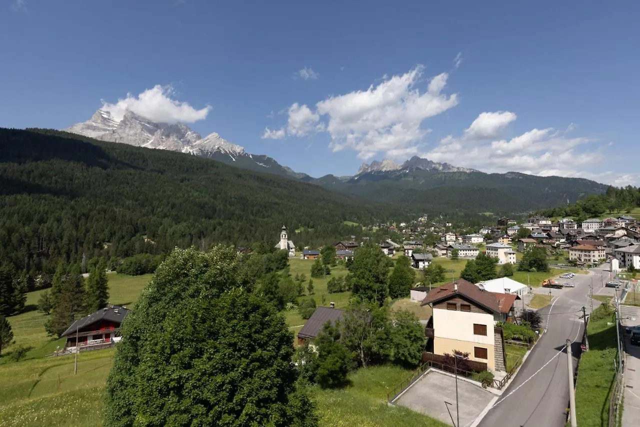 Lino Deluxe Suite Borca di Cadore Italy